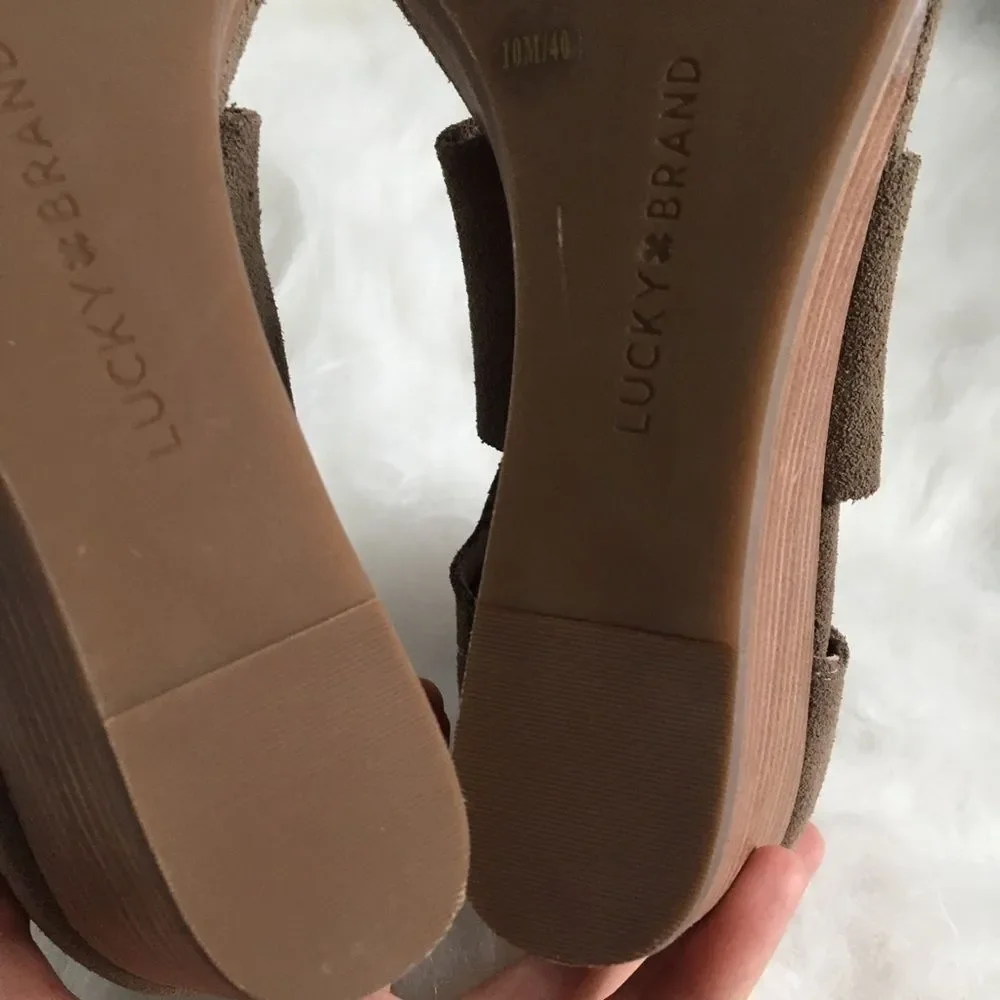 Lucky Brand Tammanee Suede Wedge Sandals Size 10